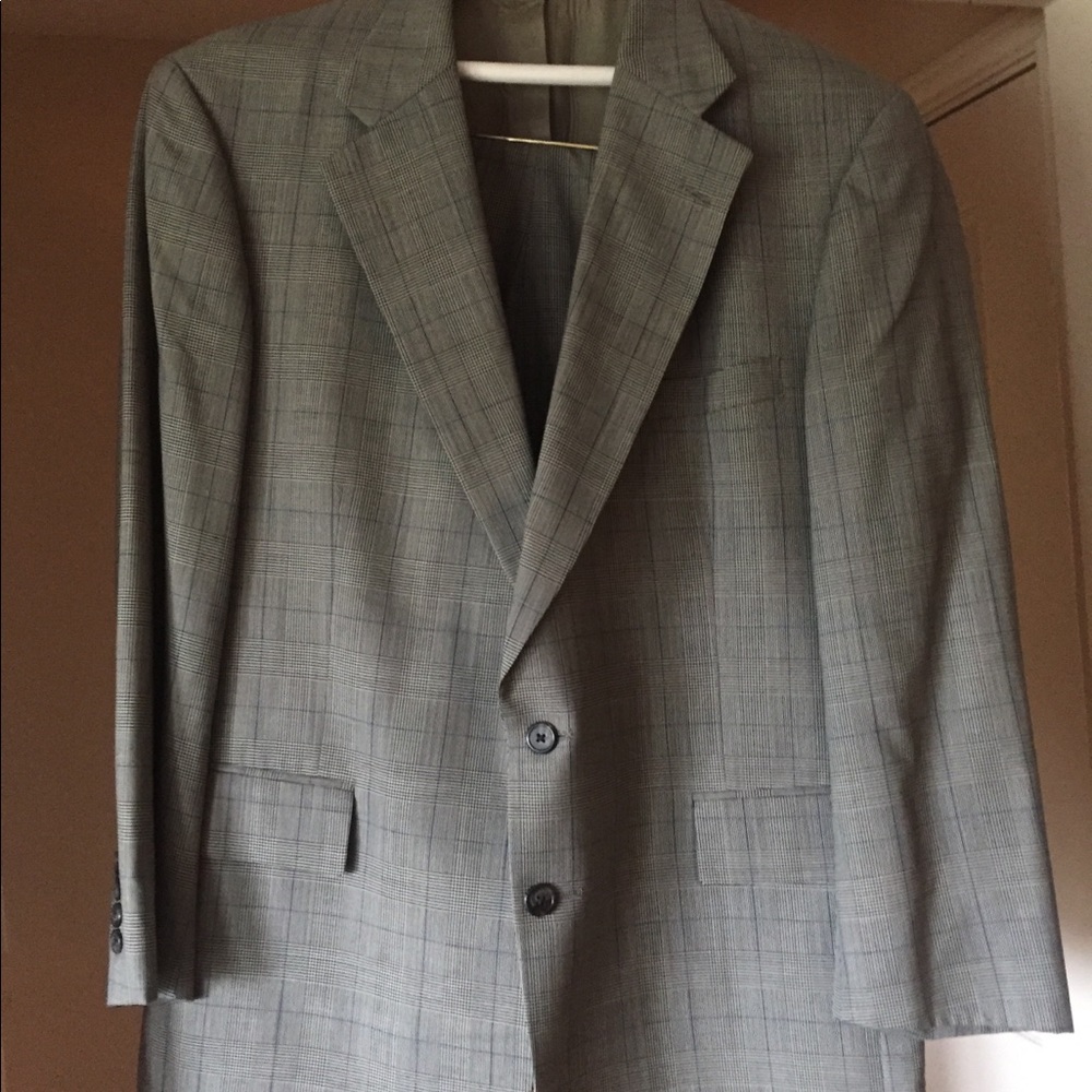 Men’s suit